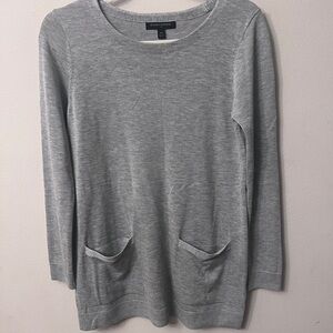 Banana Republic long Gray Crew Neck Lightweight Sweater basic minimalist 310